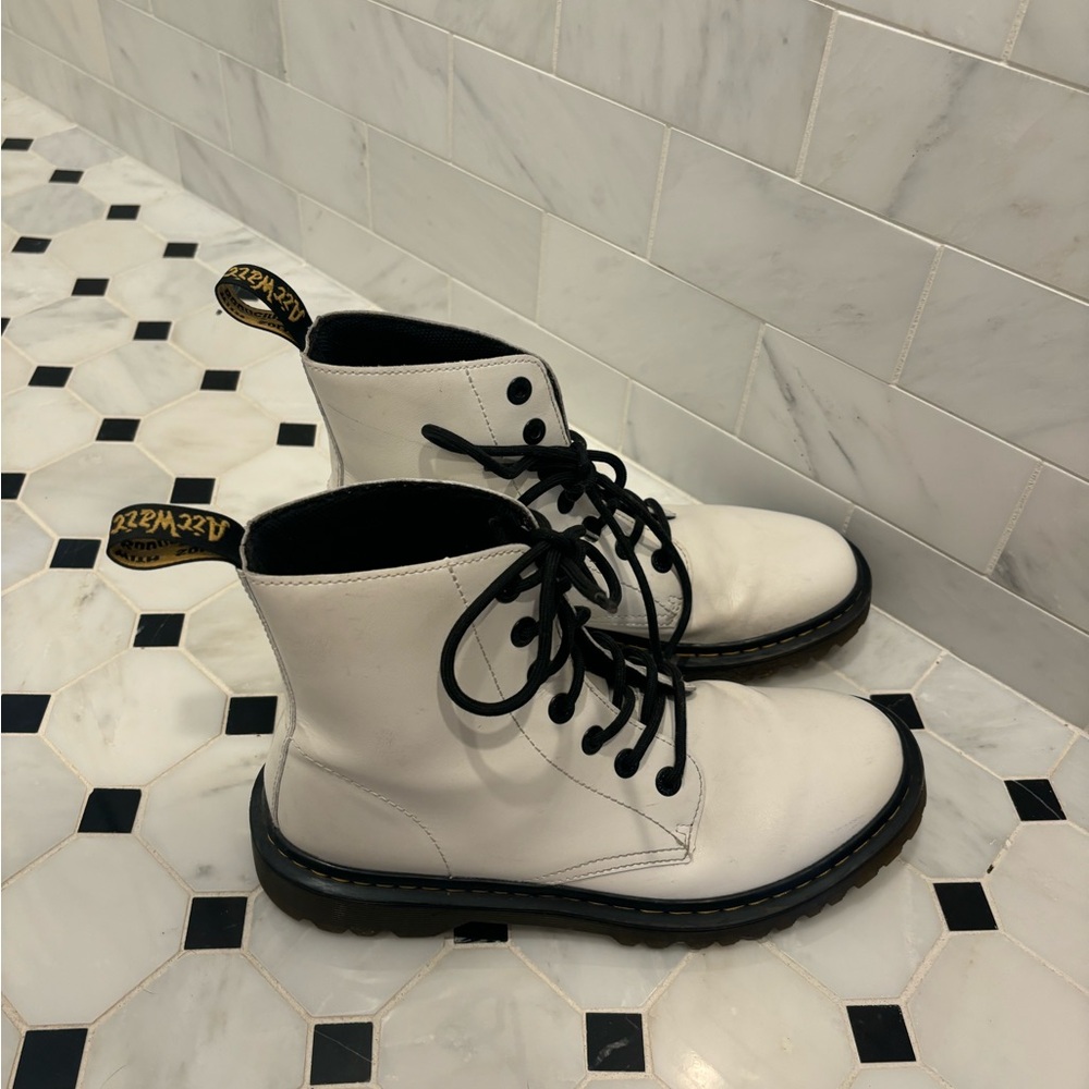 White leather women’s 1460 Dr. Martens boots size 10.